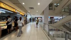 Lucky Plaza (D9), Retail #507401821